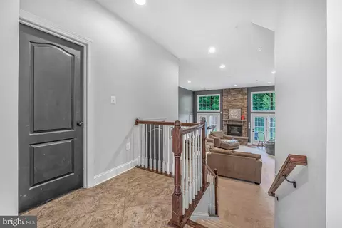 Entry Way - 9653 Bothwell Ln, Frederick, MD 21704 photo 4 of 4