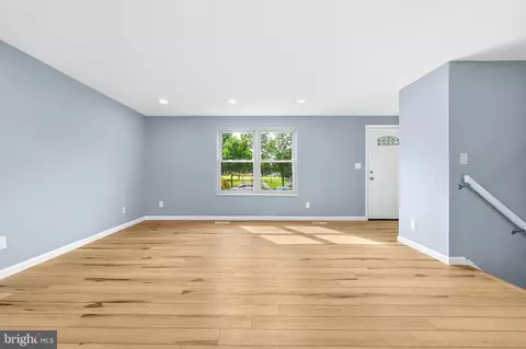 Living - 452 Center St, Frederick, MD 21701 photo 3 of 8