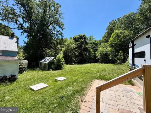 Exterior - 10121 Putman Rd, Frederick, MD 21702 photo 4 of 8
