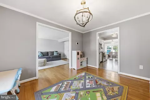 7998 Windsail Ct, Frederick, MD 21701 photo 13