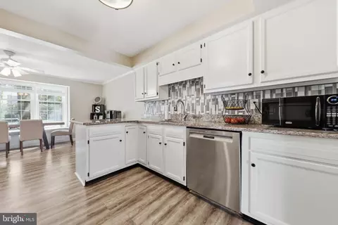 7998 Windsail Ct, Frederick, MD 21701 photo 7