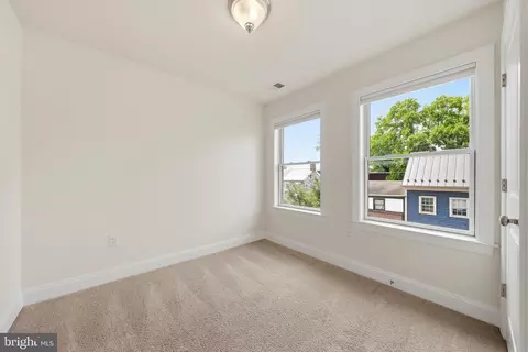 Bedroom - 25 6th St W, Frederick, MD 21701 photo 7 of 9