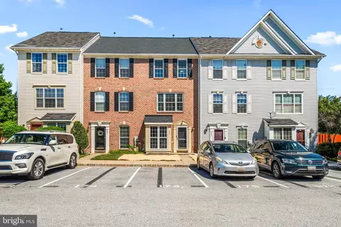605 Hollowstone Rd, Frederick, MD 21703
