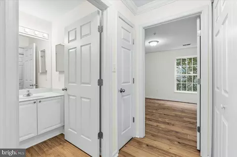 Entry Way - 2500 Shelley Cir #1 2B, Frederick, MD 21702 photo 3 of 5