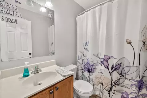 2433 Lakeside Dr, Frederick, MD 21702 photo 16
