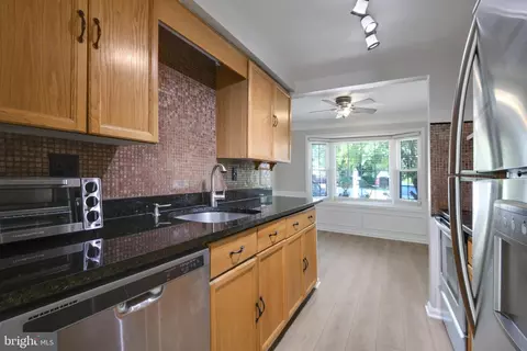 Kitchen - 146 Lauren Ct, Frederick, MD 21703 photo 1 of 2