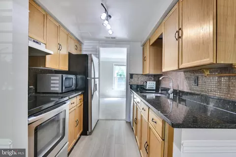 Kitchen - 146 Lauren Ct, Frederick, MD 21703 photo 2 of 2