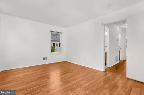 Living - 5714 Tamarack Ave, Frederick, MD 21703 photo 8 of 8