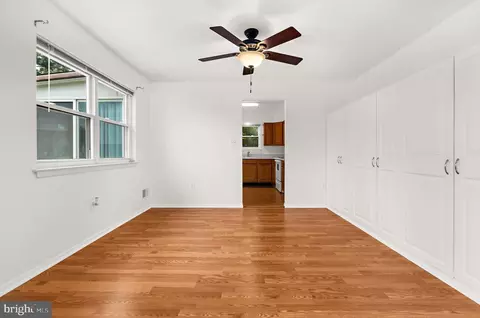 Living - 5714 Tamarack Ave, Frederick, MD 21703 photo 5 of 8