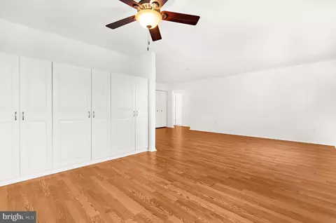 Living - 5714 Tamarack Ave, Frederick, MD 21703 photo 7 of 8