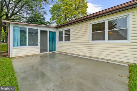 Exterior - 5714 Tamarack Ave, Frederick, MD 21703 photo 5 of 5