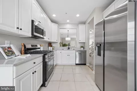 Kitchen - 6510 E Daytona Ct #204, Frederick, MD 21703 photo 4 of 4