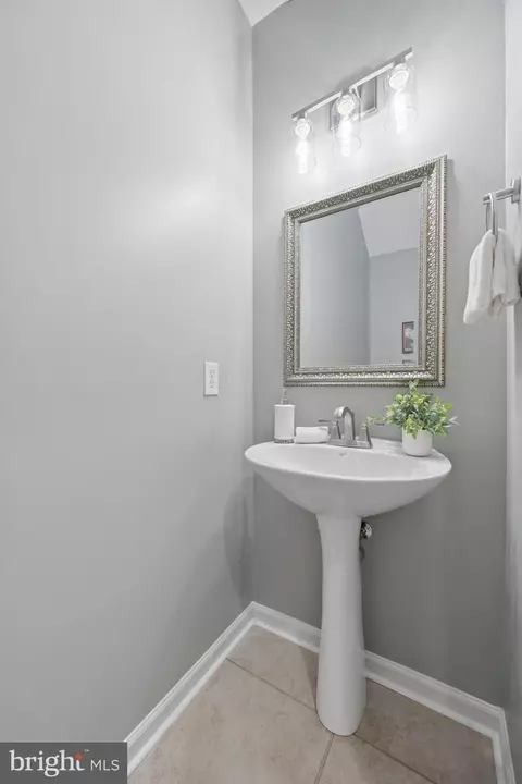 Entry Way - 6510 E Daytona Ct #204, Frederick, MD 21703 photo 4 of 6