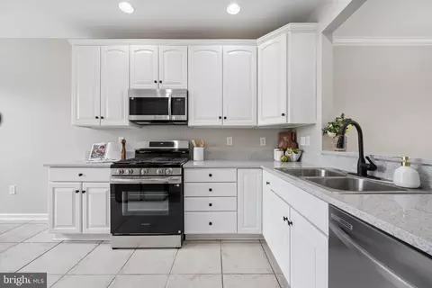 Kitchen - 6510 E Daytona Ct #204, Frederick, MD 21703 photo 2 of 4