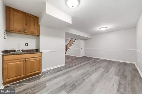 Living - 1709 Springhouse Ct, Frederick, MD 21702 photo 4 of 4