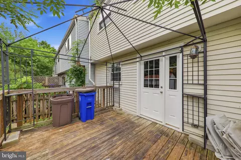 Exterior - 1709 Springhouse Ct, Frederick, MD 21702 photo 5 of 8