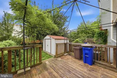 Exterior - 1709 Springhouse Ct, Frederick, MD 21702 photo 4 of 8