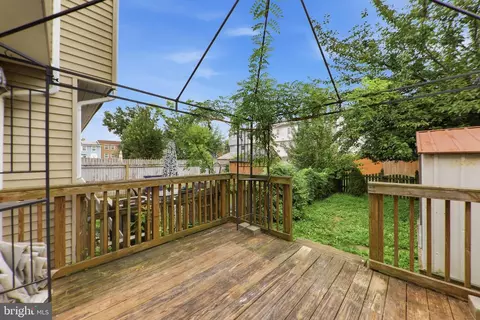 Exterior - 1709 Springhouse Ct, Frederick, MD 21702 photo 6 of 8