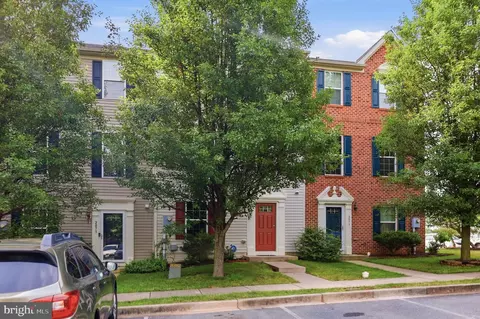 Exterior - 2075 Spring Run Cir, Frederick, MD 21702 photo 8 of 10