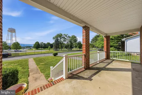 Exterior - 624 Military Rd, Frederick, MD 21702 photo 3 of 11