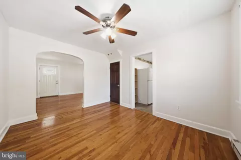 Living - 624 Military Rd, Frederick, MD 21702 photo 6 of 6