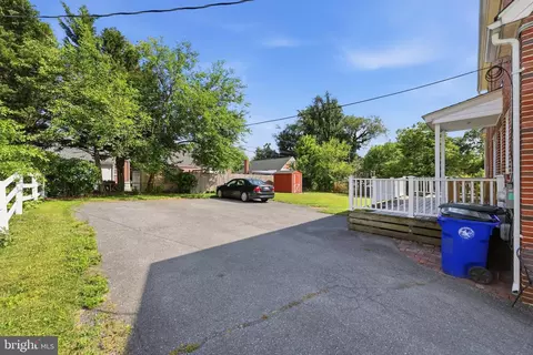Exterior - 624 Military Rd, Frederick, MD 21702 photo 4 of 11