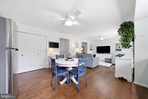 105 New Castle Ct, Frederick, MD 21702 photo 13