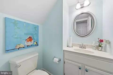 105 New Castle Ct, Frederick, MD 21702 photo 15