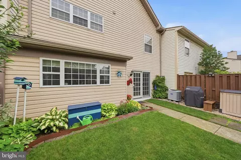 105 New Castle Ct, Frederick, MD 21702 photo 35