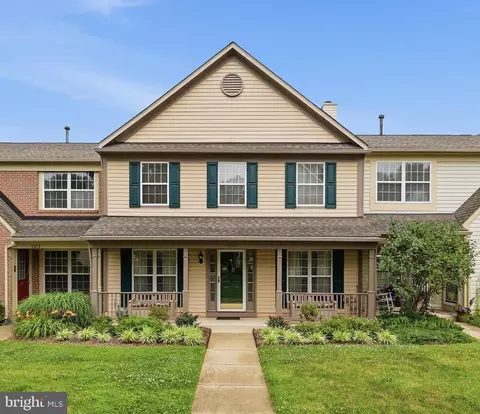 105 New Castle Ct, Frederick, MD 21702