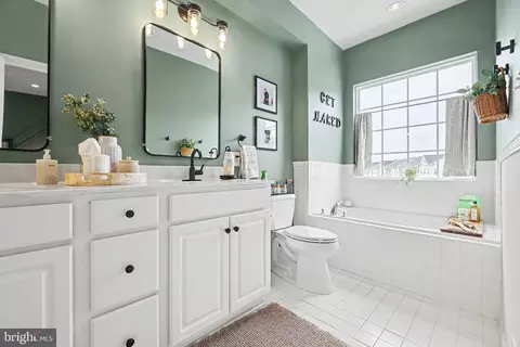 Bath - 6221 Posey St, Frederick, MD 21703 photo 1 of 13