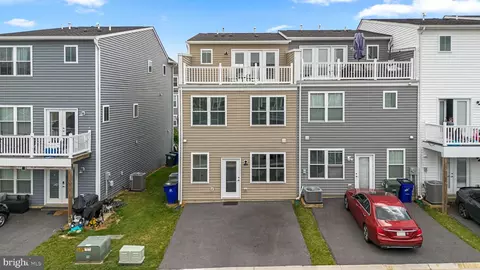 View/Area - 411 Gillespie Dr, Frederick, MD 21702 photo 2 of 3