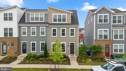 Exterior - 411 Gillespie Dr, Frederick, MD 21702 photo 1 of 2