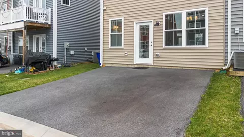 Exterior - 411 Gillespie Dr, Frederick, MD 21702 photo 2 of 2