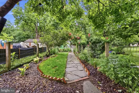 Exterior - 117 E 5th St, Frederick, MD 21701 photo 13 of 19