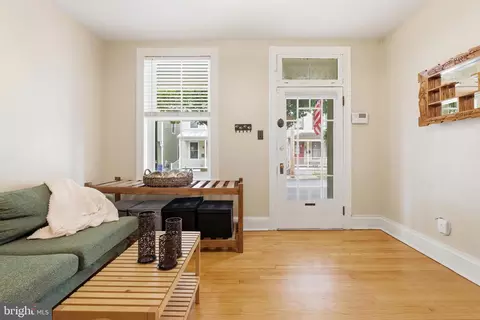 Entry Way - 117 E 5th St, Frederick, MD 21701 photo 1 of 10