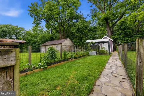 Exterior - 117 E 5th St, Frederick, MD 21701 photo 10 of 19