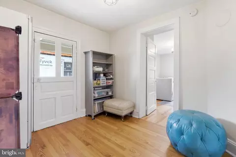 Entry Way - 117 E 5th St, Frederick, MD 21701 photo 10 of 10