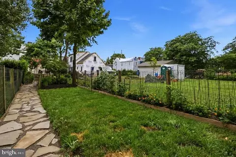 Exterior - 117 E 5th St, Frederick, MD 21701 photo 12 of 19
