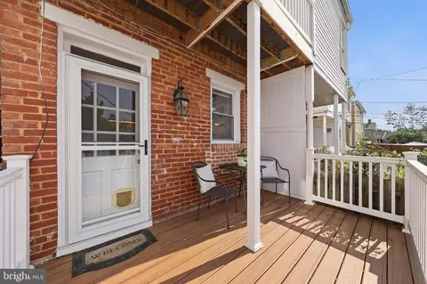Exterior - 334 Park Ave, Frederick, MD 21701 photo 5 of 21
