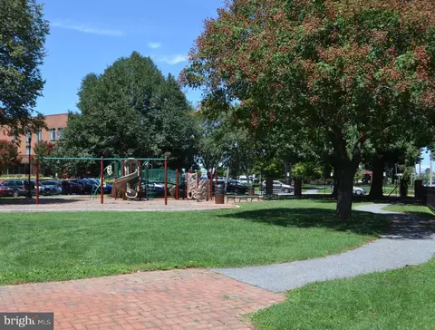 Exterior - 334 Park Ave, Frederick, MD 21701 photo 19 of 21