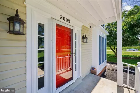 Exterior - 8009 Stone Ridge Dr, Frederick, MD 21702 photo 6 of 31