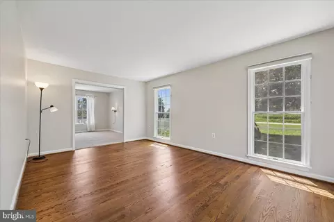 Living - 8009 Stone Ridge Dr, Frederick, MD 21702 photo 9 of 10