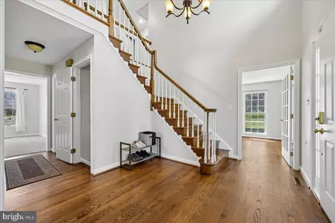 Entry Way - 8009 Stone Ridge Dr, Frederick, MD 21702 photo 2 of 19