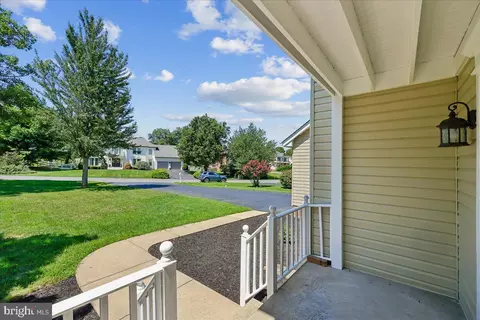 Exterior - 8009 Stone Ridge Dr, Frederick, MD 21702 photo 5 of 31