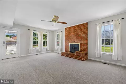Living - 8009 Stone Ridge Dr, Frederick, MD 21702 photo 2 of 10
