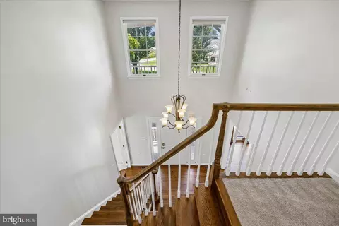 Entry Way - 8009 Stone Ridge Dr, Frederick, MD 21702 photo 8 of 19