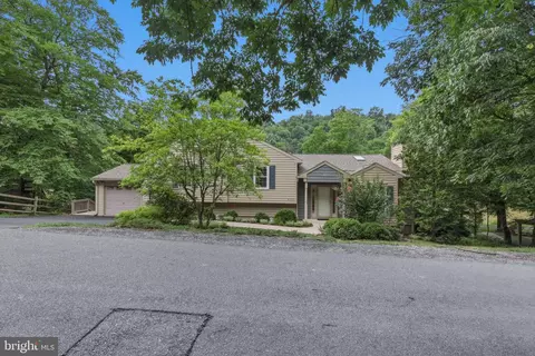 6720 W Lakeridge Rd, New Market, MD 21774