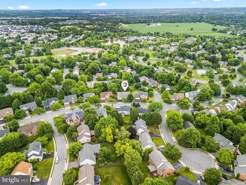 View/Area - 2214 W Greenleaf Dr, Frederick, MD 21702 photo 11 of 24