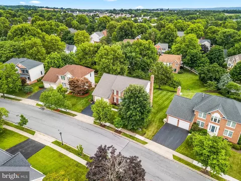 View/Area - 2214 W Greenleaf Dr, Frederick, MD 21702 photo 3 of 24